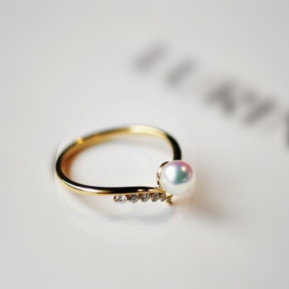 Pearl Ring, Chevron Ring, CZ Stacking Ring - Picture 5 of 6